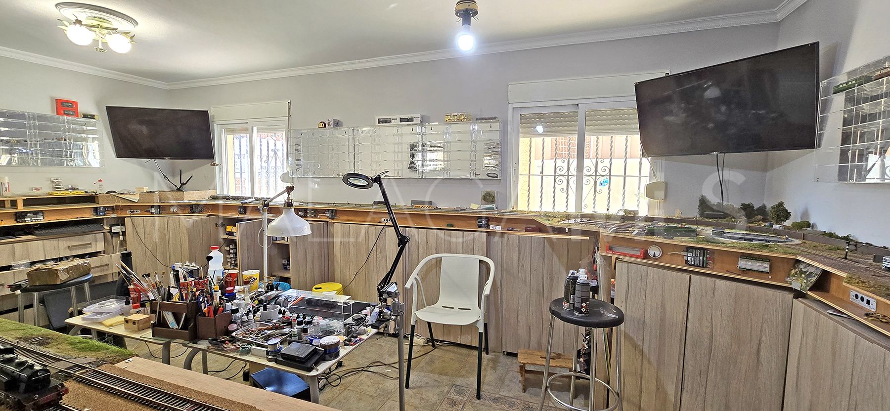 Villa for sale in Benalmadena Costa with 6 bedrooms