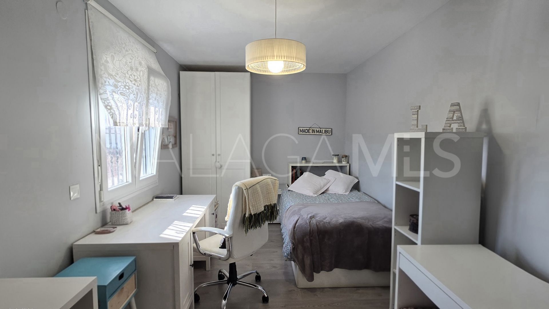 Villa for sale in Benalmadena Costa with 6 bedrooms