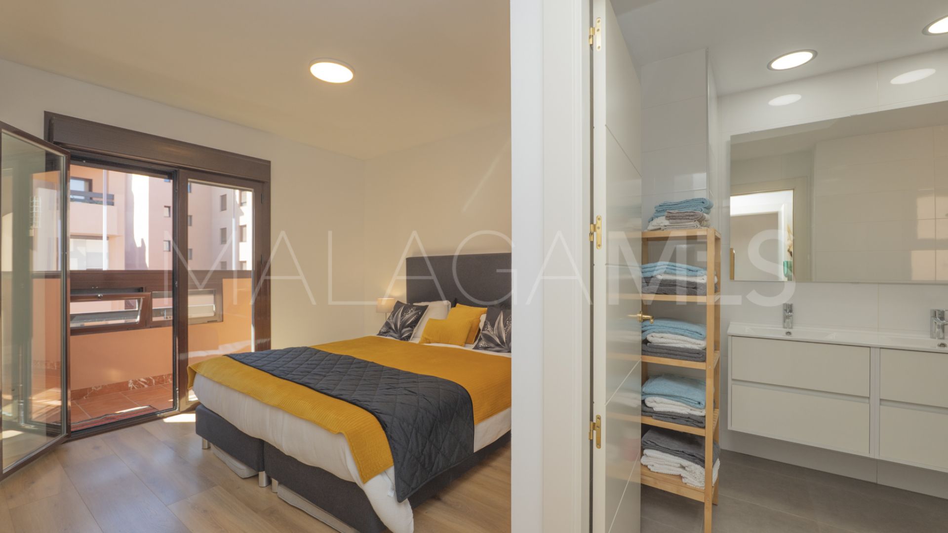 3 bedrooms apartment in Arroyo de la Miel for sale