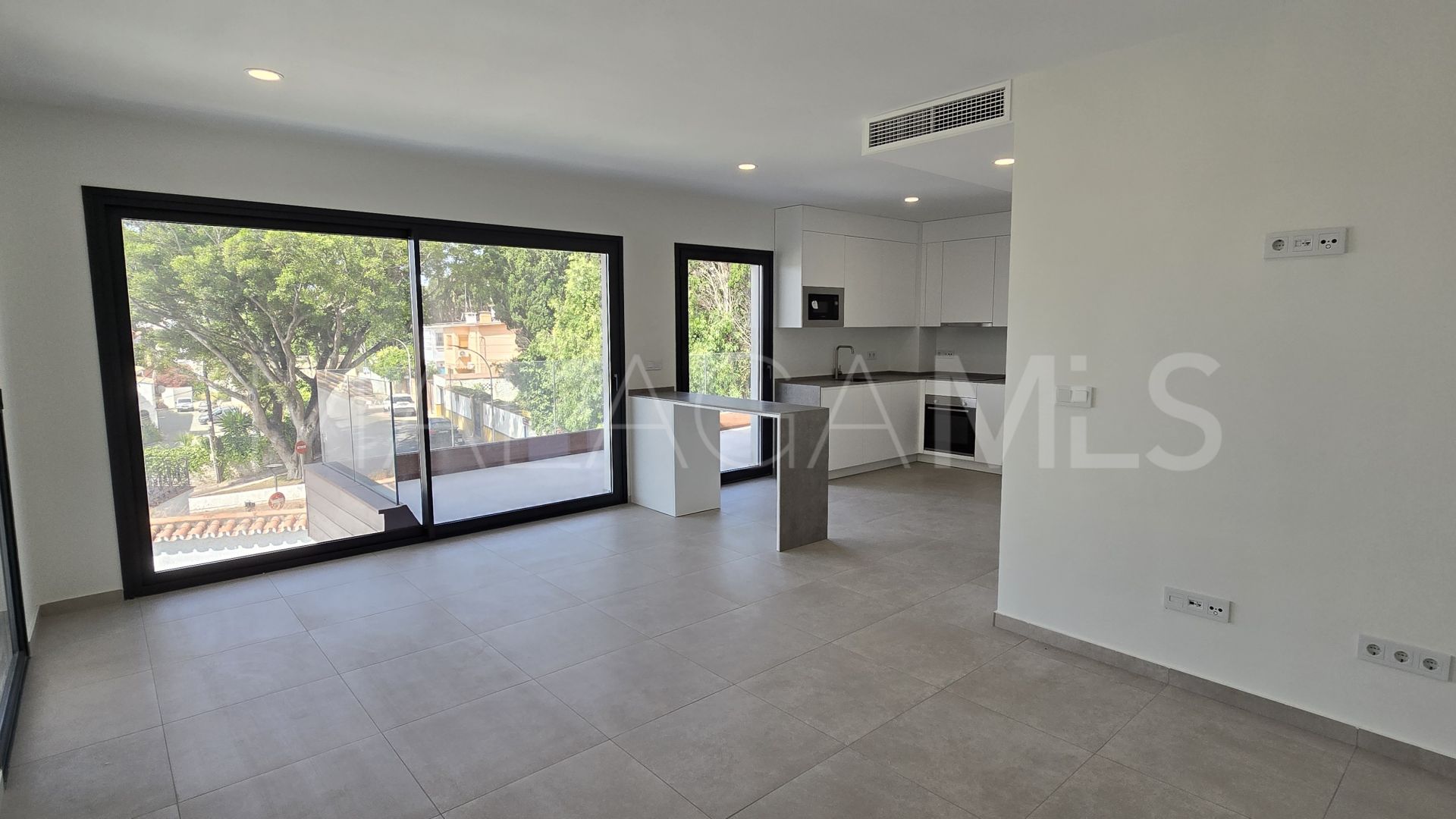 2 bedrooms apartment in Montemar for sale