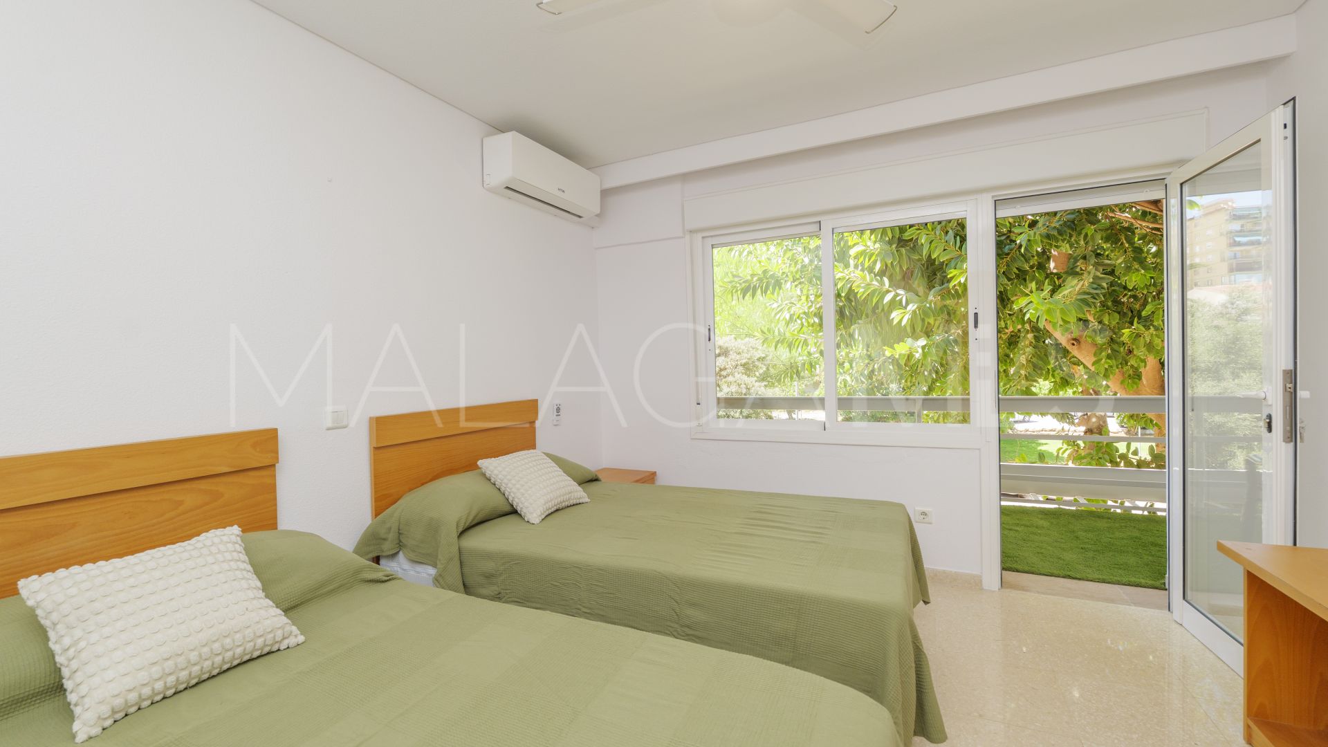 Wohnung for sale in La Carihuela