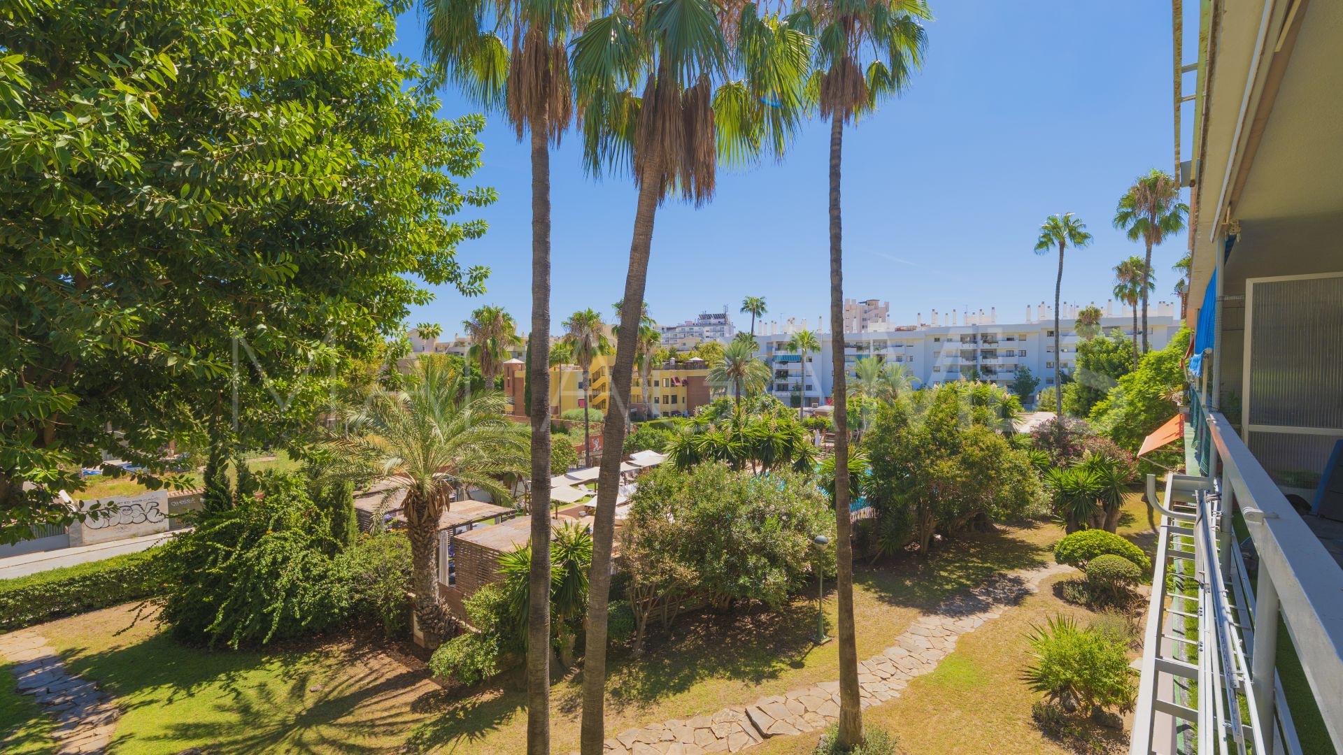 Wohnung for sale in La Carihuela