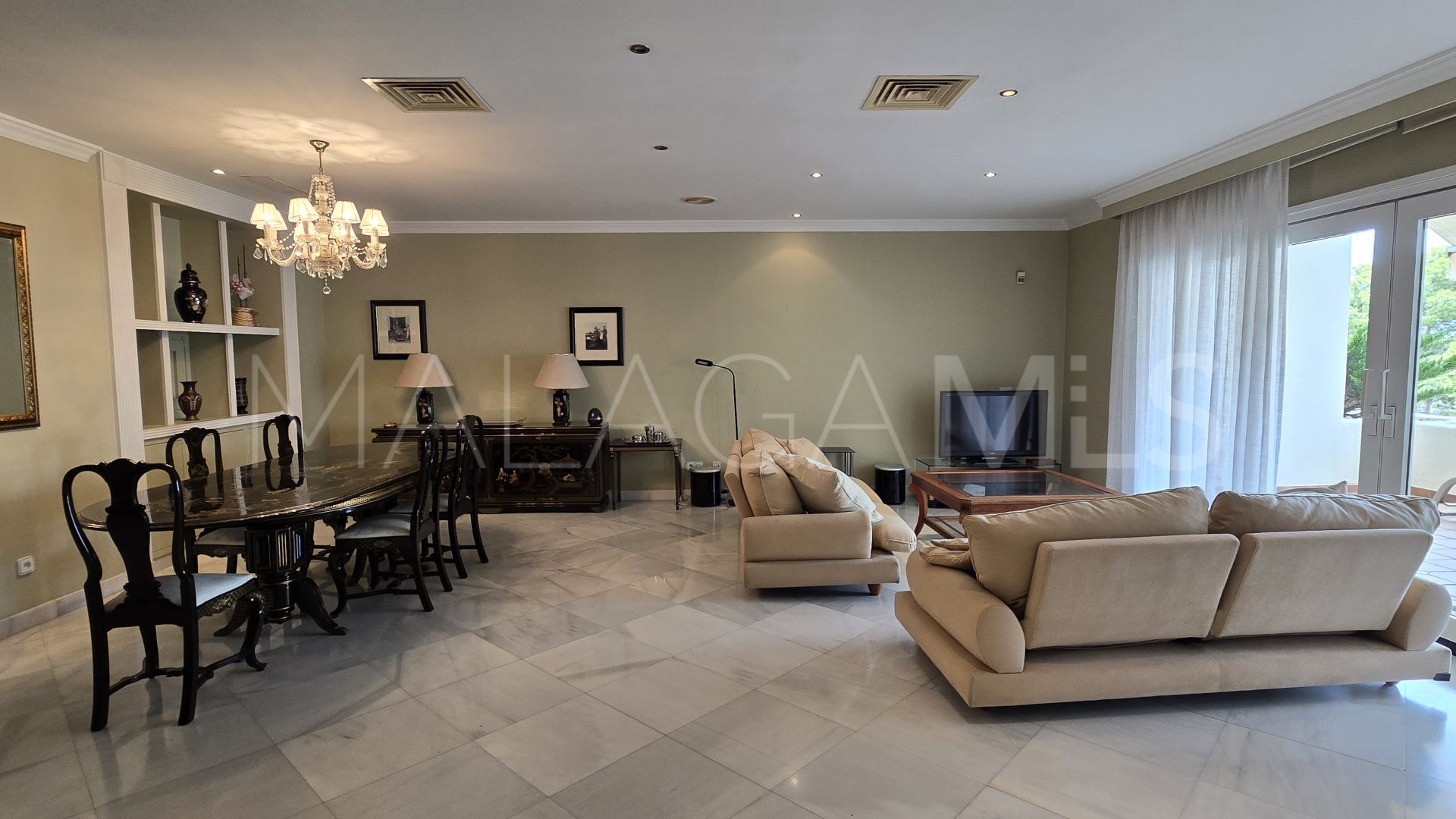 4 bedrooms apartment for sale in Torremolinos Centro