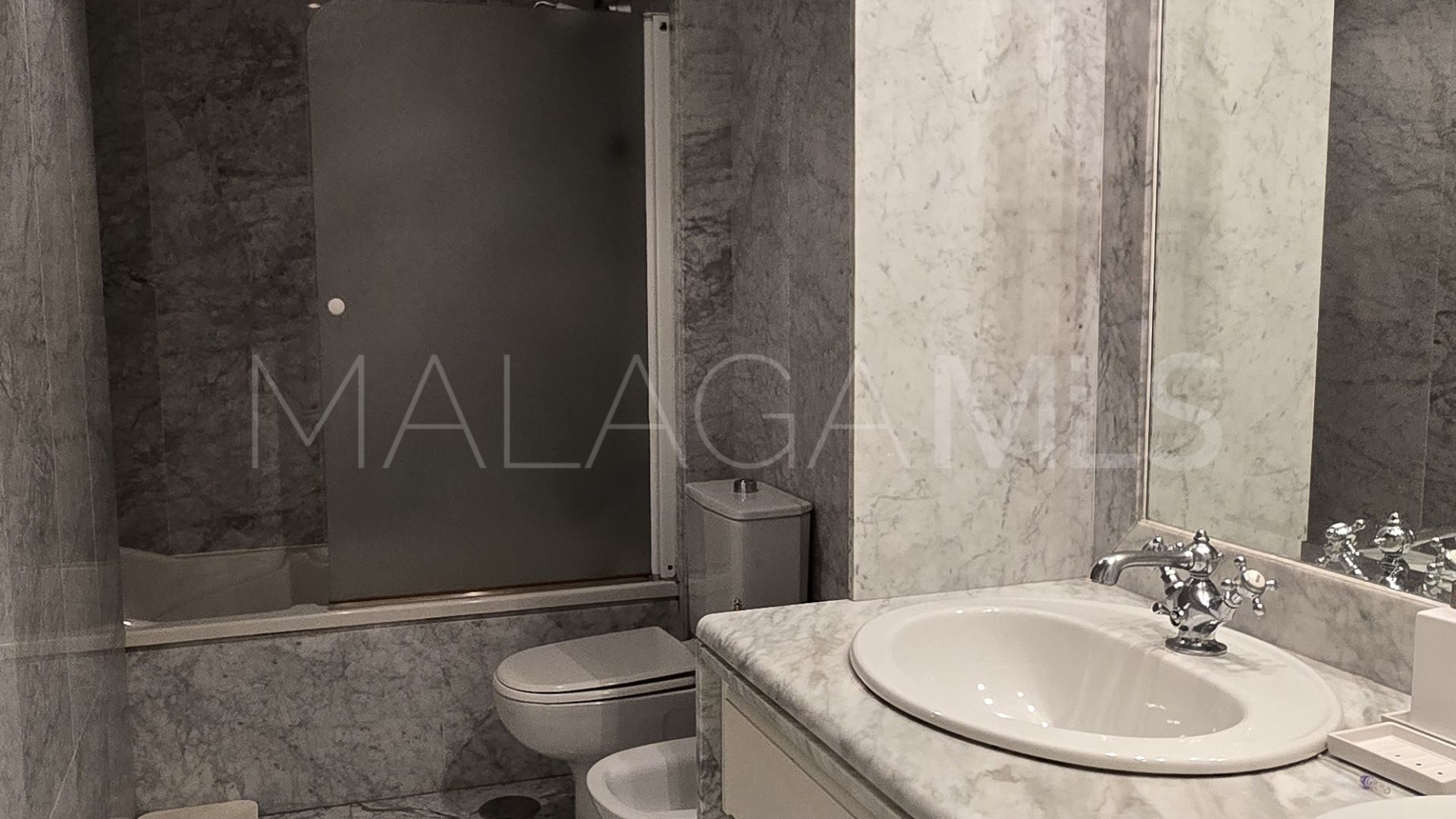 4 bedrooms apartment for sale in Torremolinos Centro