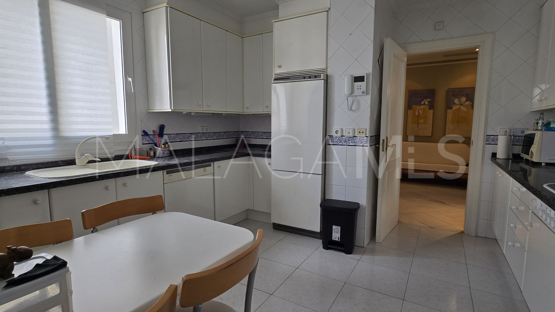 4 bedrooms apartment for sale in Torremolinos Centro