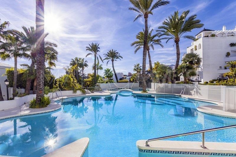 4 bedrooms apartment for sale in Torremolinos Centro