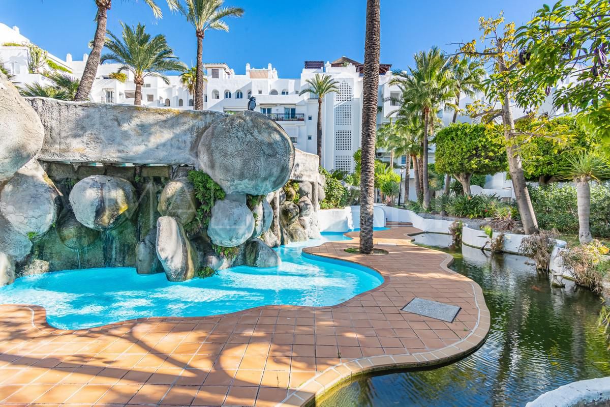 4 bedrooms apartment for sale in Torremolinos Centro