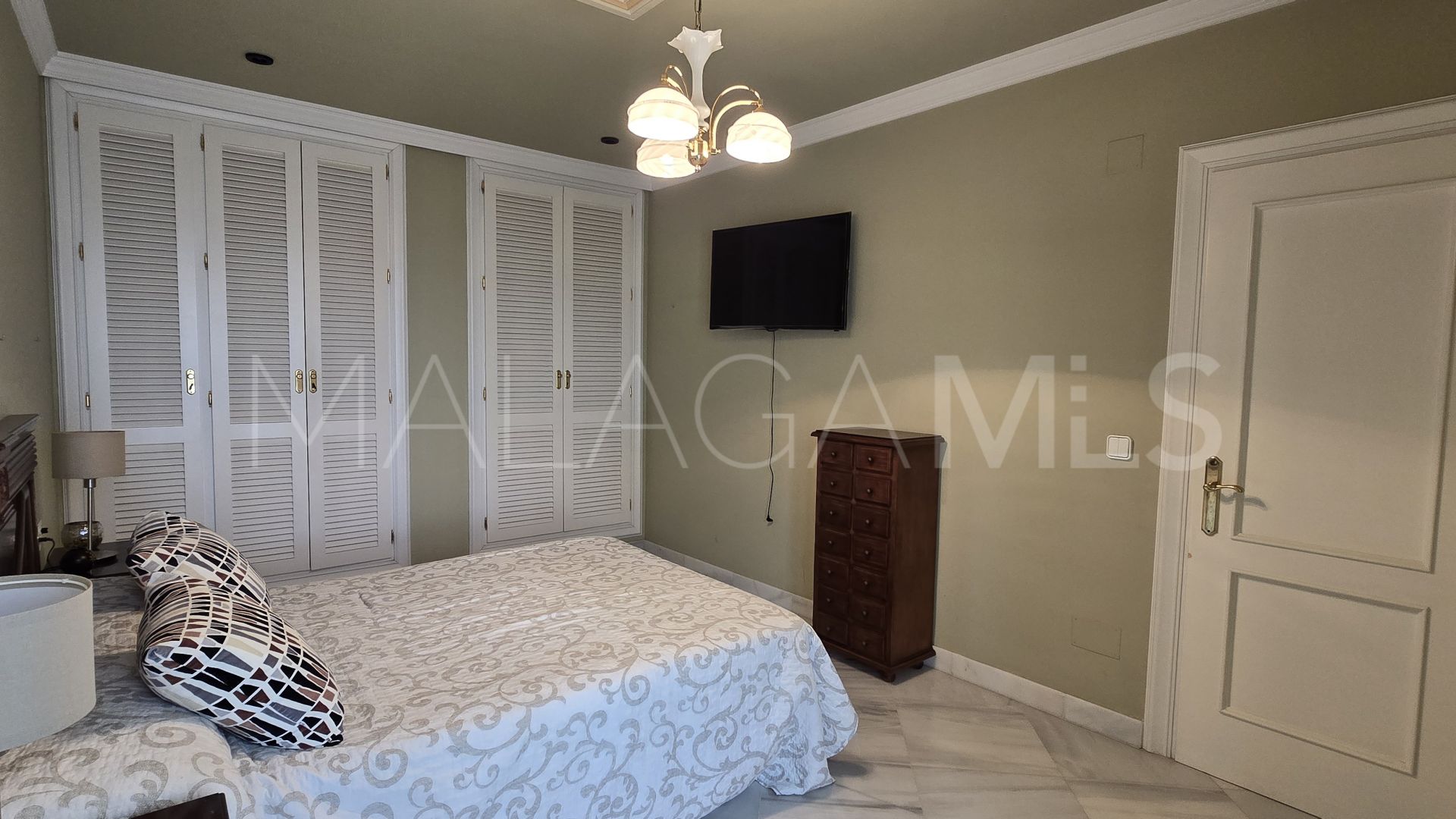 4 bedrooms apartment for sale in Torremolinos Centro
