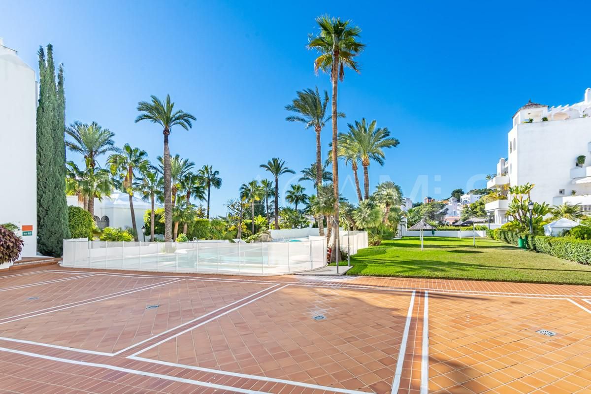 4 bedrooms apartment for sale in Torremolinos Centro
