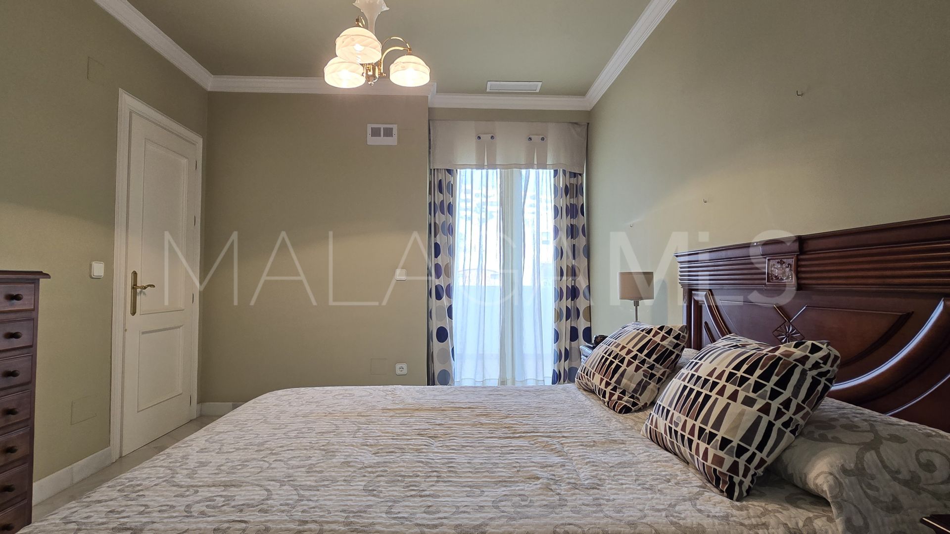4 bedrooms apartment for sale in Torremolinos Centro