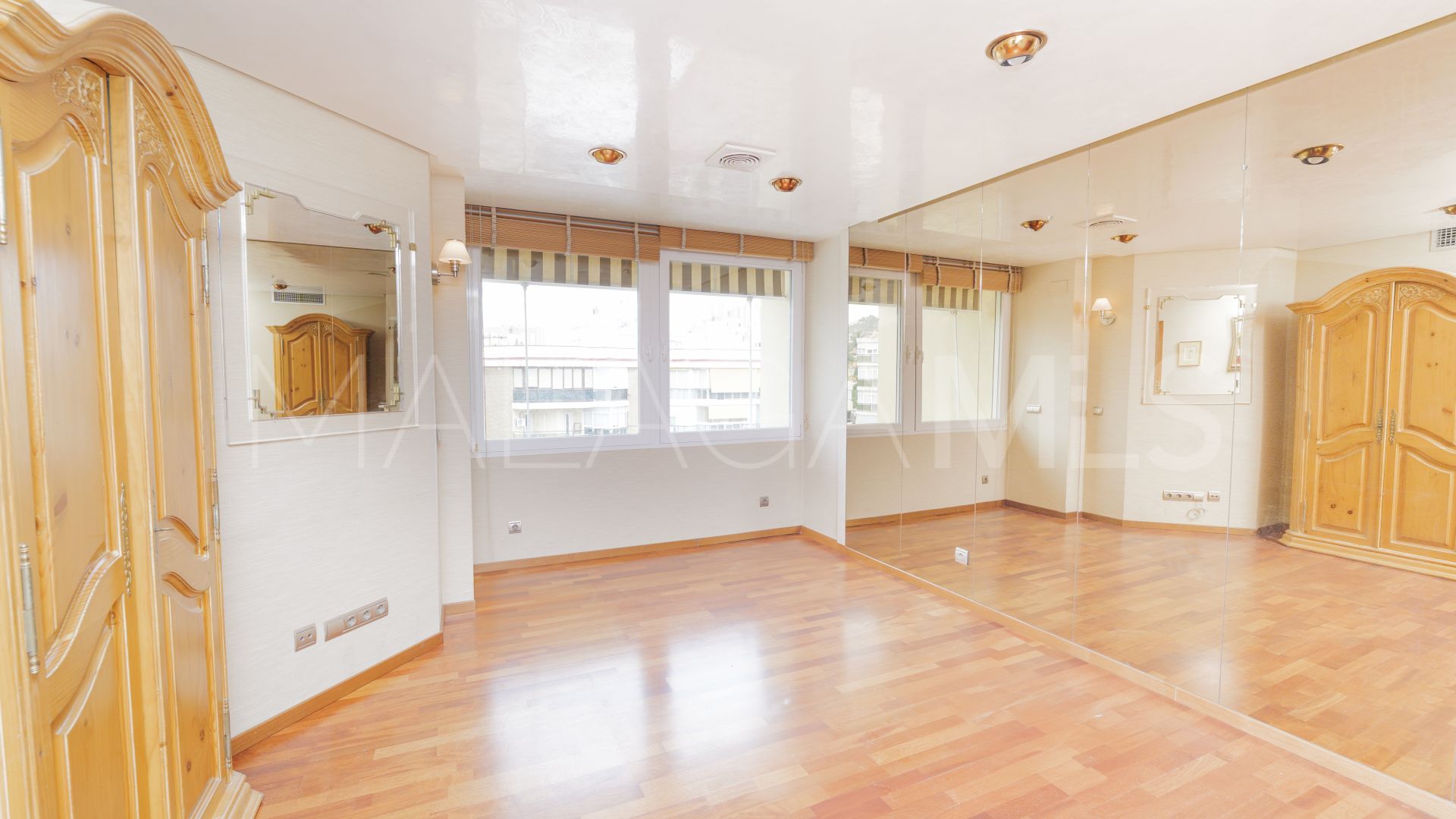 For sale La Malagueta - La Caleta 3 bedrooms penthouse