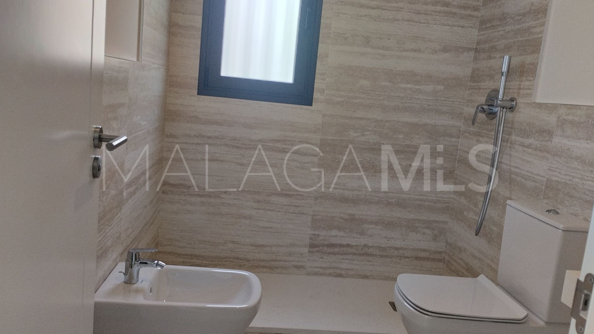 Playamar 3 bedrooms ground floor apartment for sale