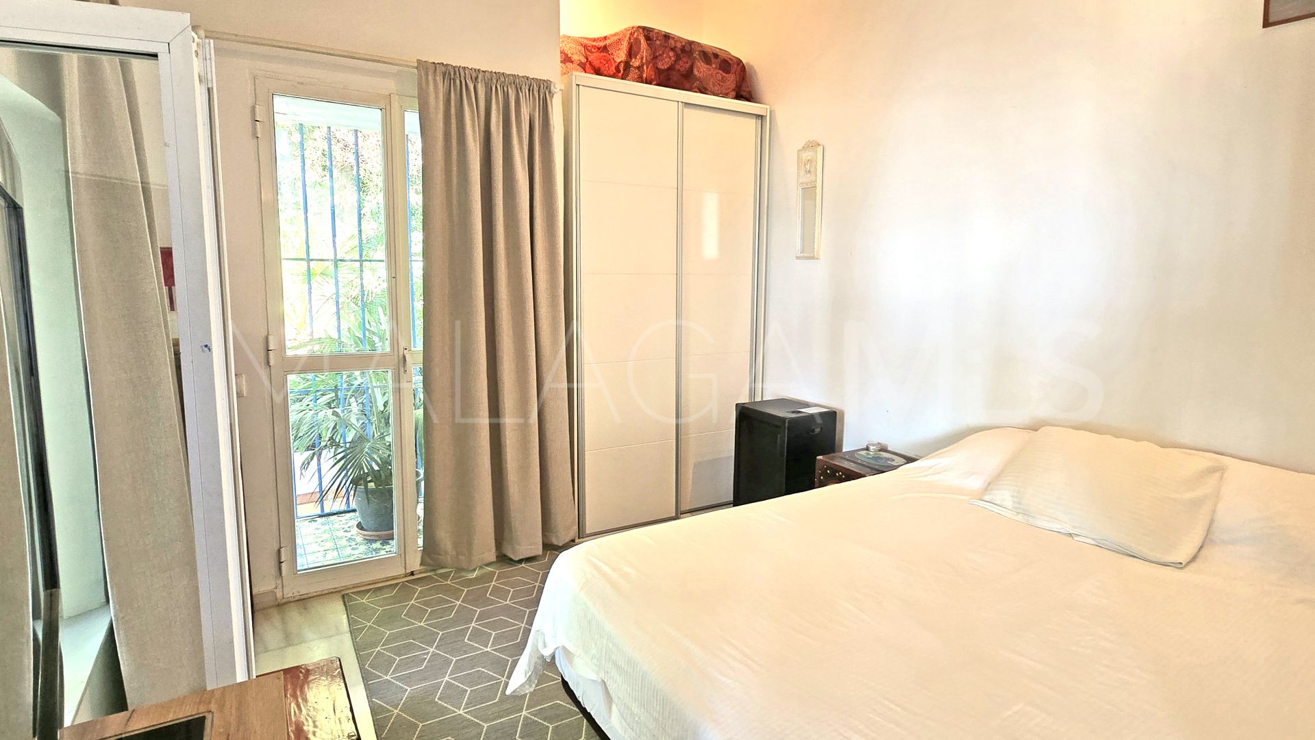 Hus i byn for sale in Montemar