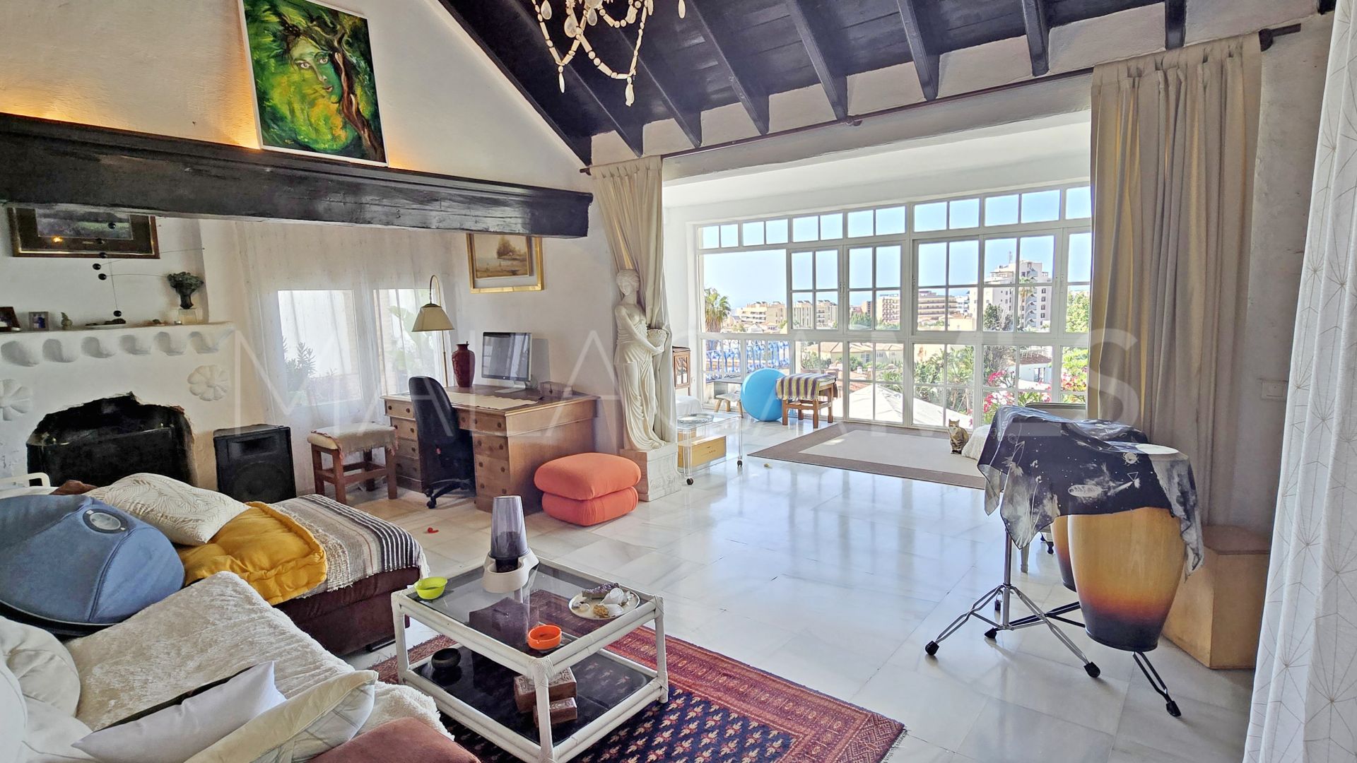 Hus i byn for sale in Montemar