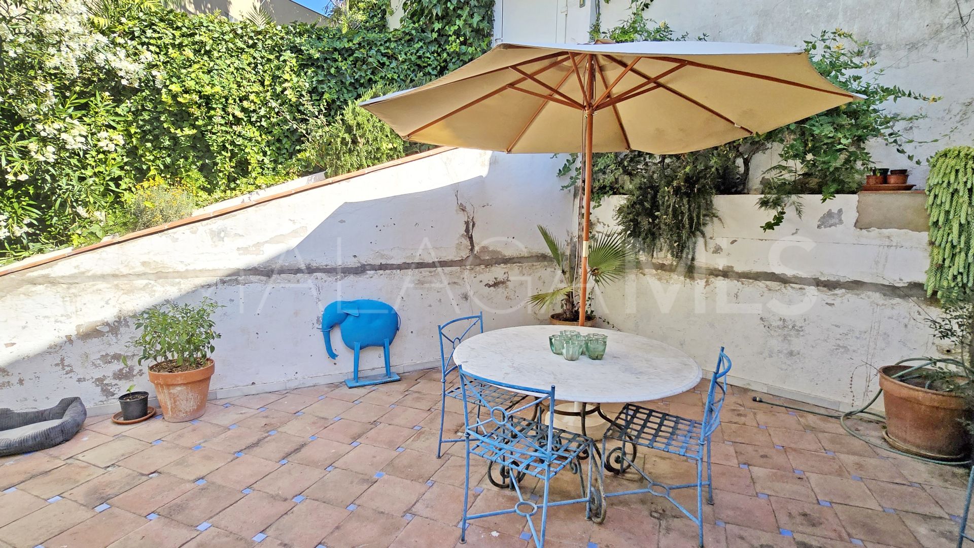 Hus i byn for sale in Montemar