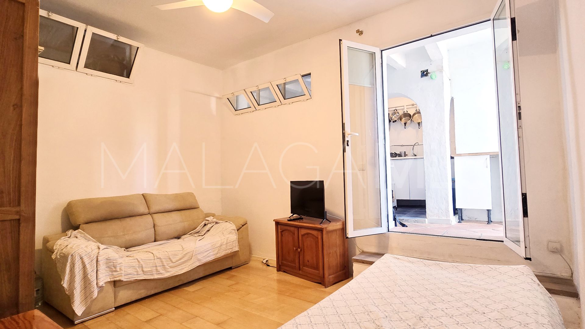 Hus i byn for sale in Montemar