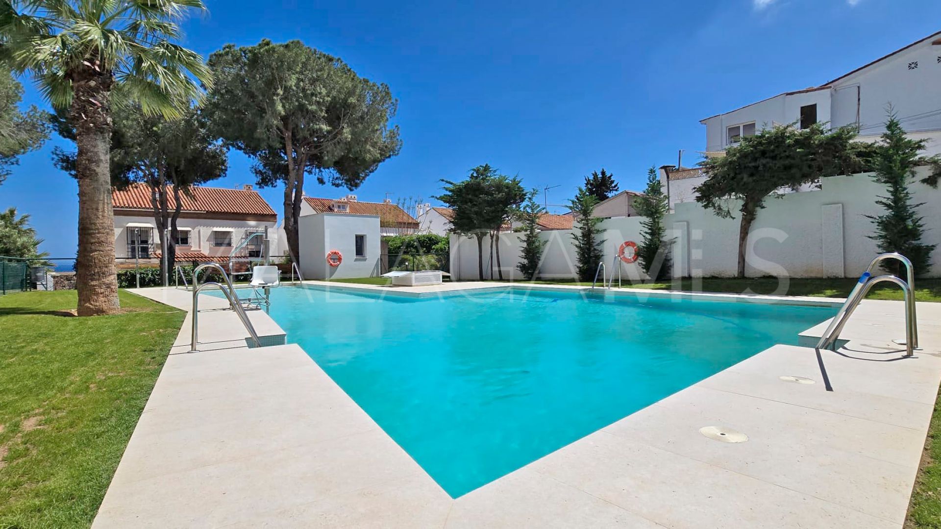 Flat for sale in Montemar