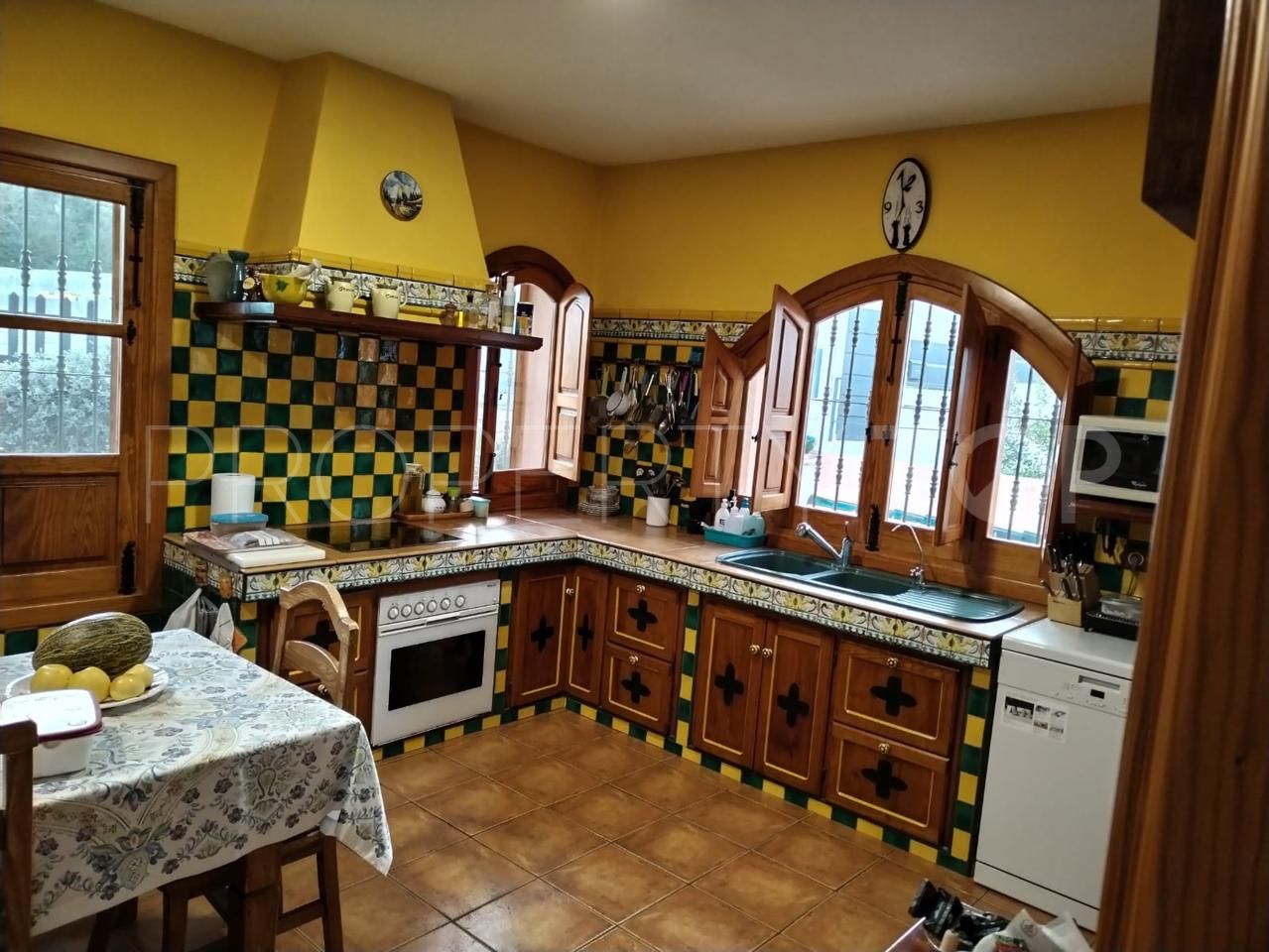 Comprar casa de campo en Malaga con 4 dormitorios
