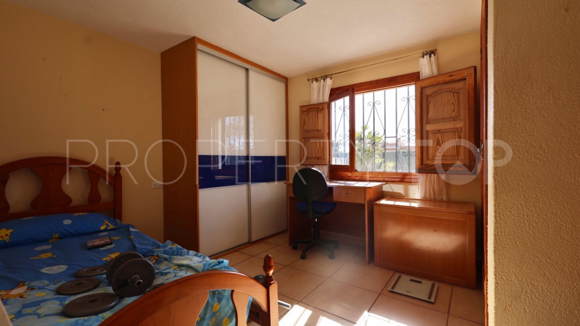 Villa with 8 bedrooms for sale in Casco Urbano