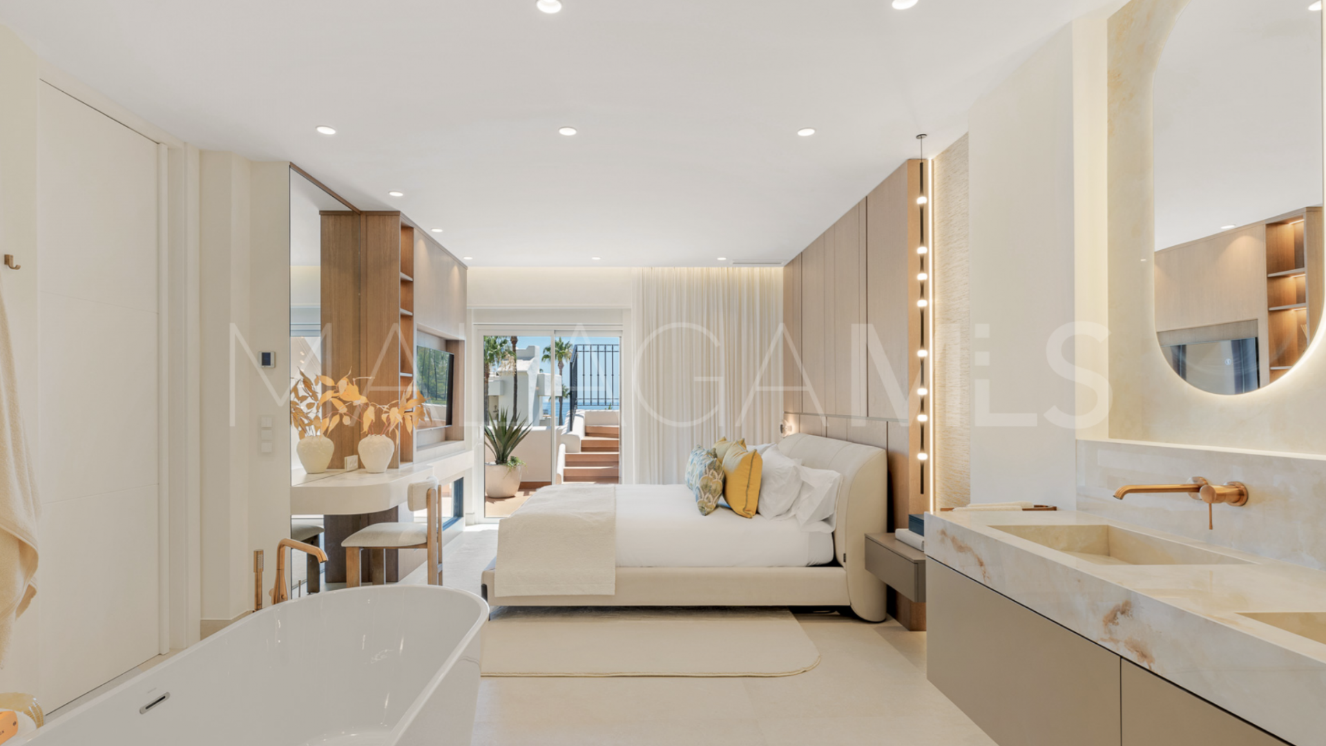 Zweistöckiges penthouse for sale in Bahía del Velerín