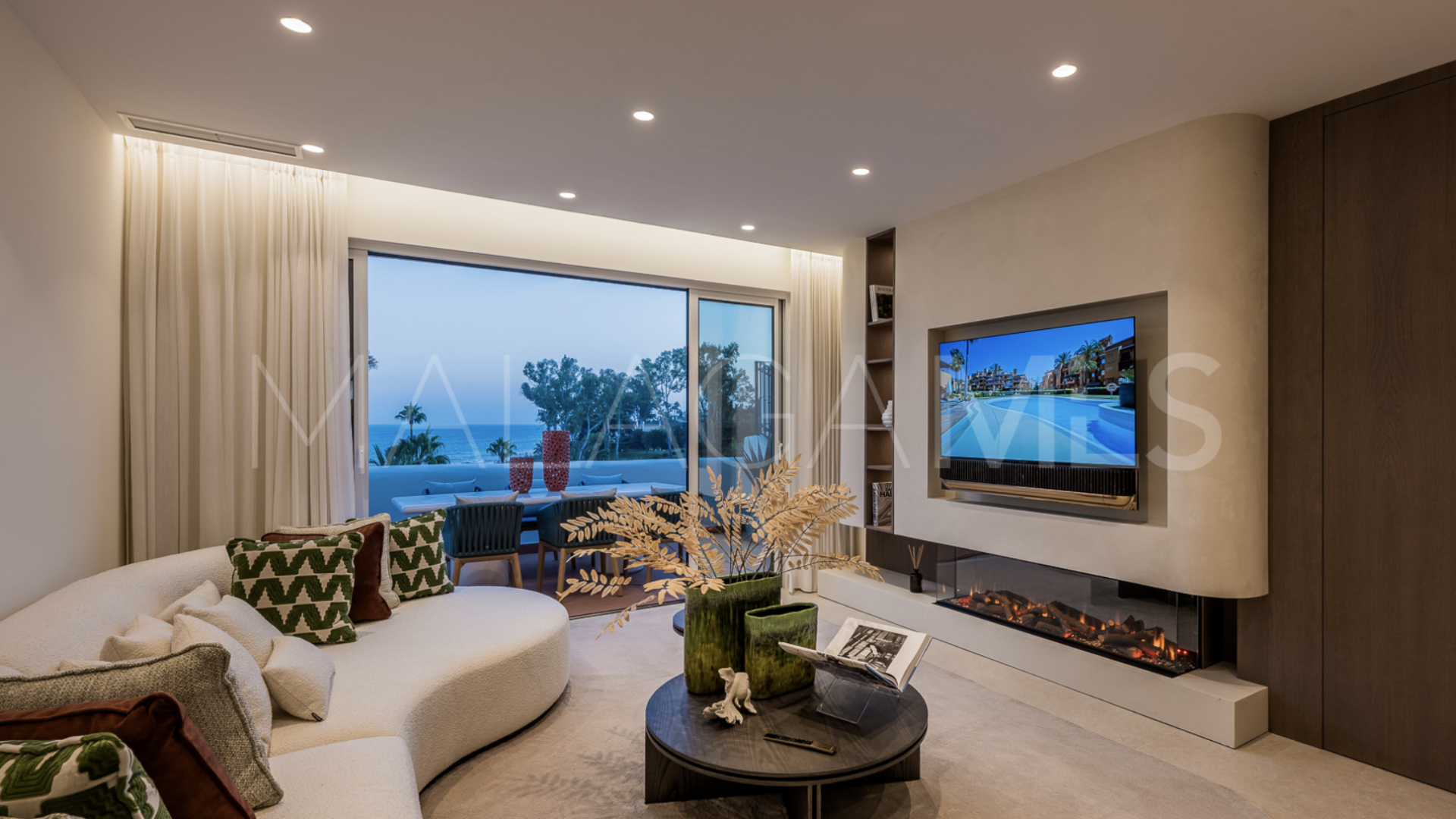 Zweistöckiges penthouse for sale in Bahía del Velerín