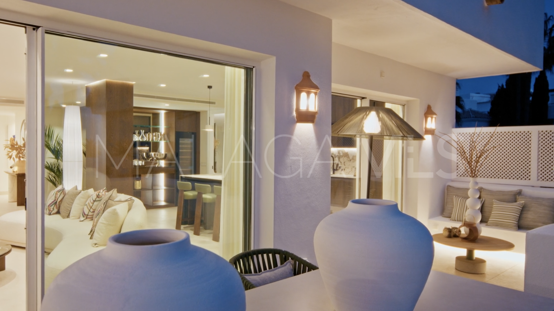 Lägenhet for sale in Los Monteros Palm Beach