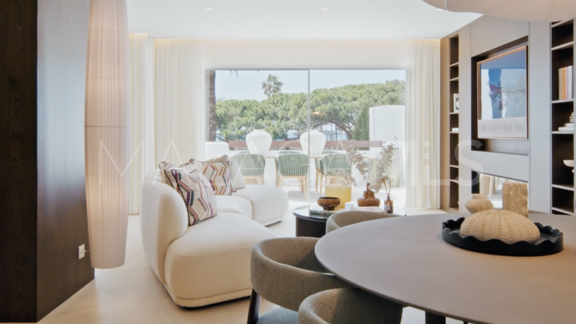 Lägenhet for sale in Los Monteros Palm Beach