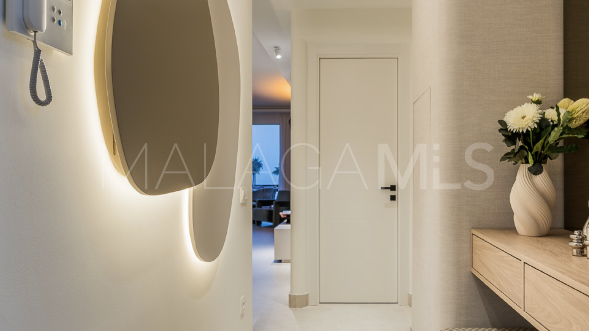 Zweistöckiges penthouse for sale in Bahía del Velerín
