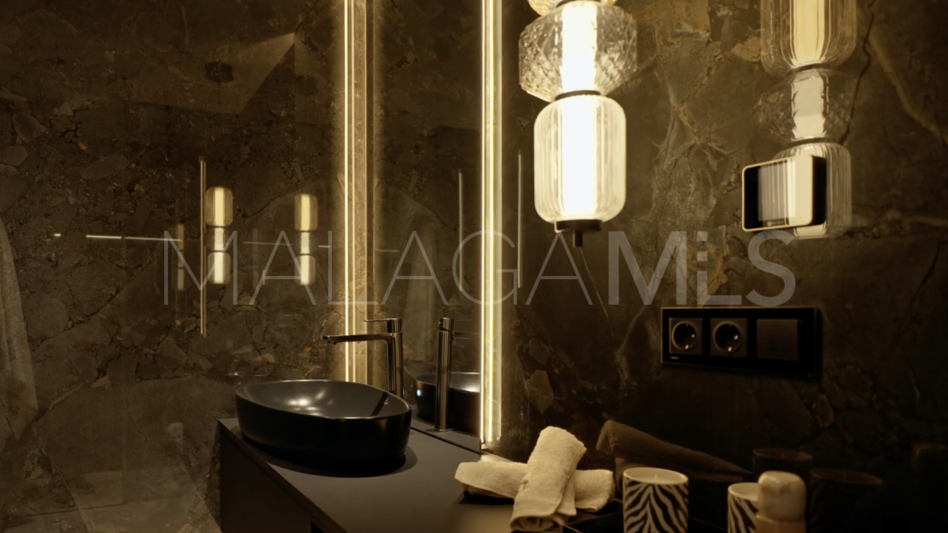 Zweistöckiges penthouse for sale in Bahía del Velerín