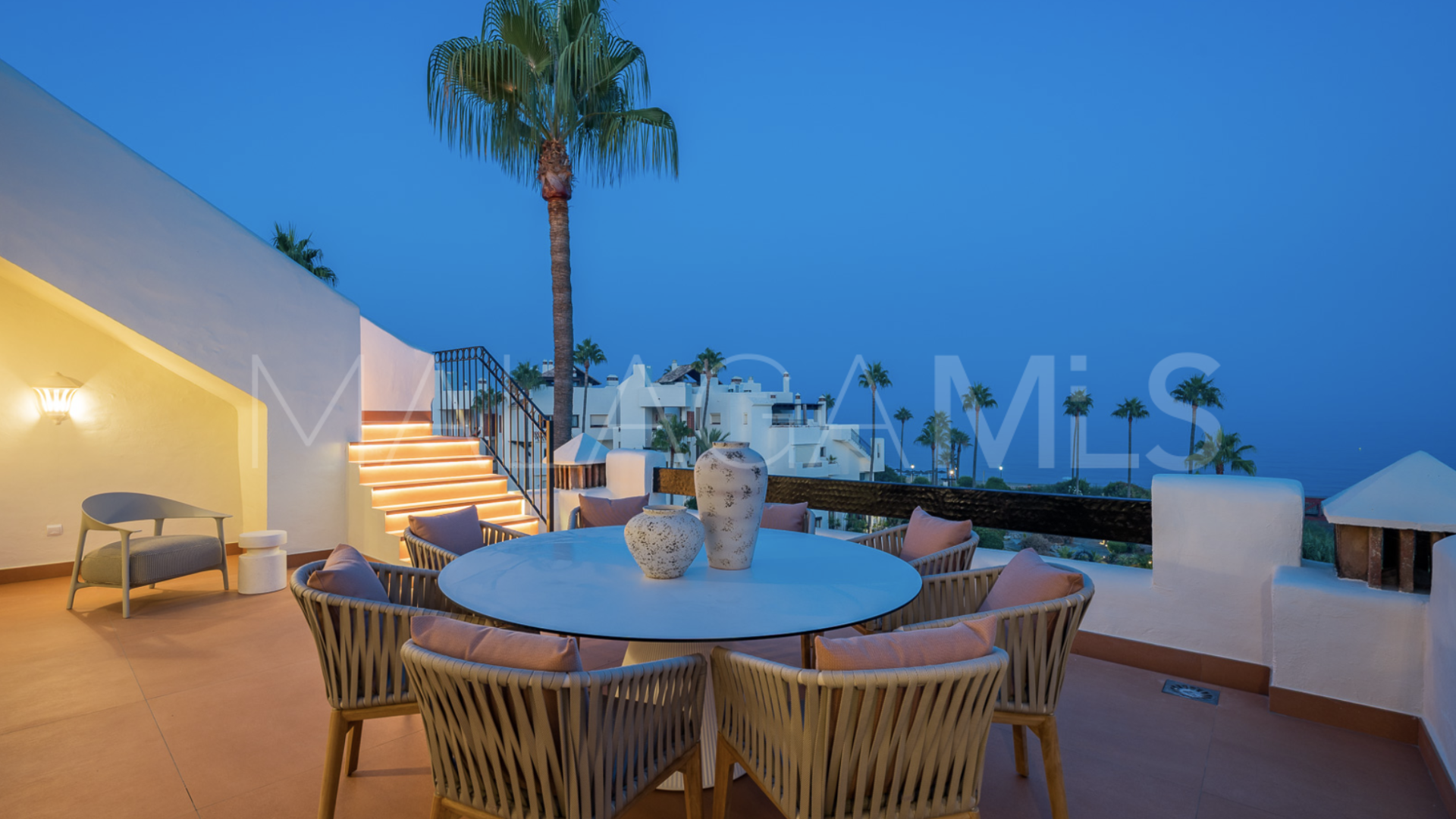 Zweistöckiges penthouse for sale in Bahía del Velerín
