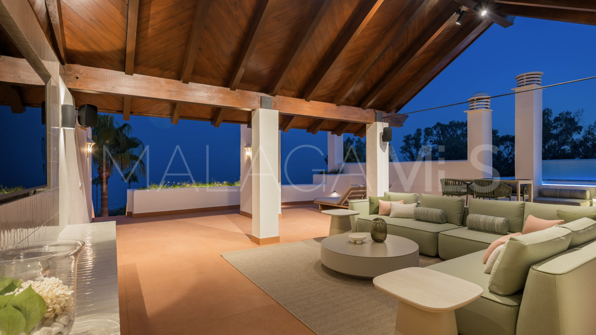 Zweistöckiges penthouse for sale in Bahía del Velerín