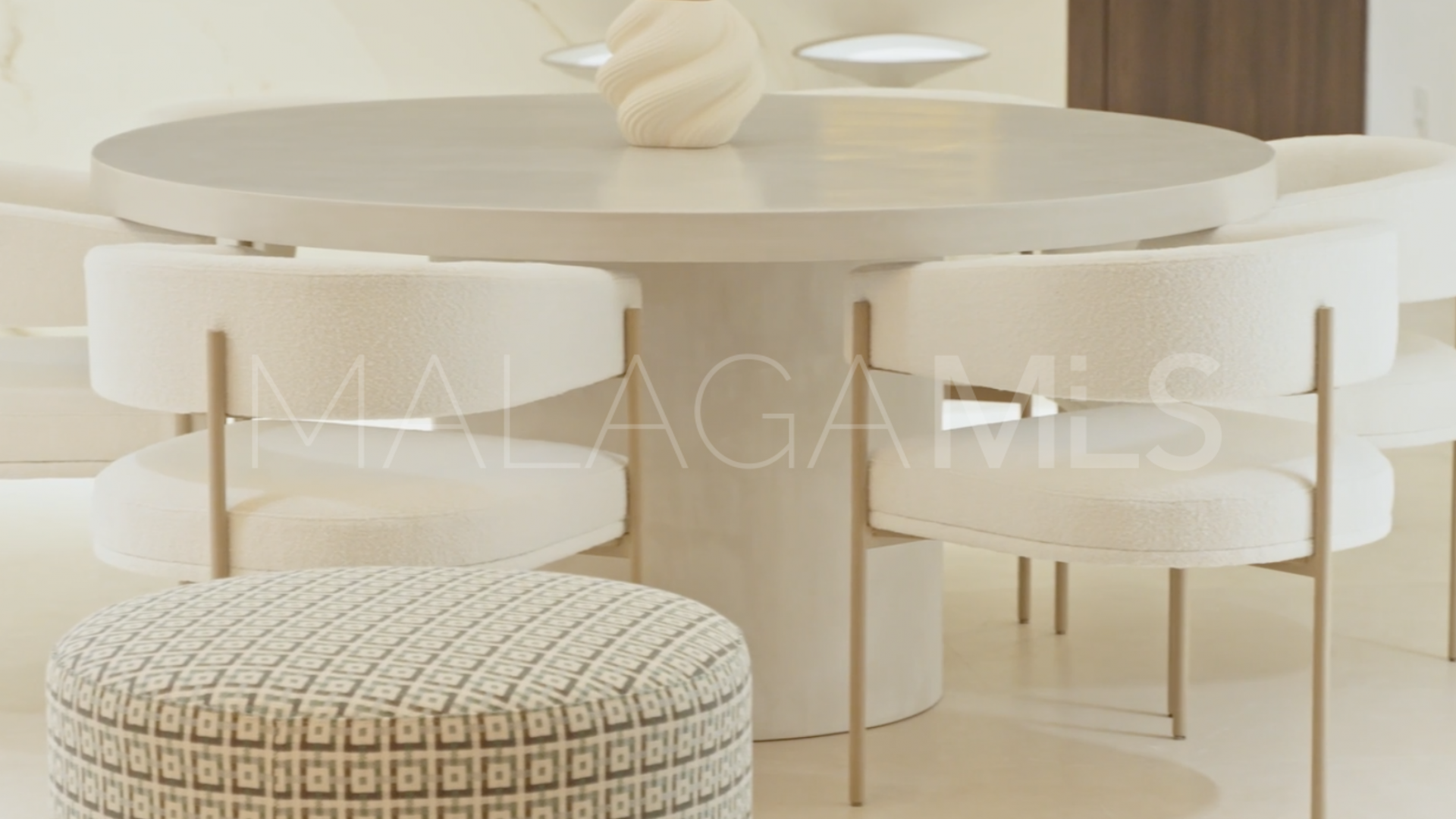 Zweistöckiges penthouse for sale in Bahía del Velerín