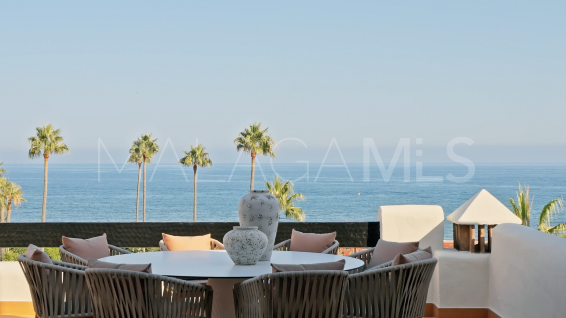 Zweistöckiges penthouse for sale in Bahía del Velerín