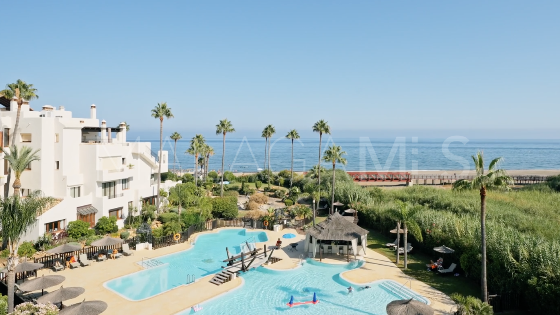 Zweistöckiges penthouse for sale in Bahía del Velerín