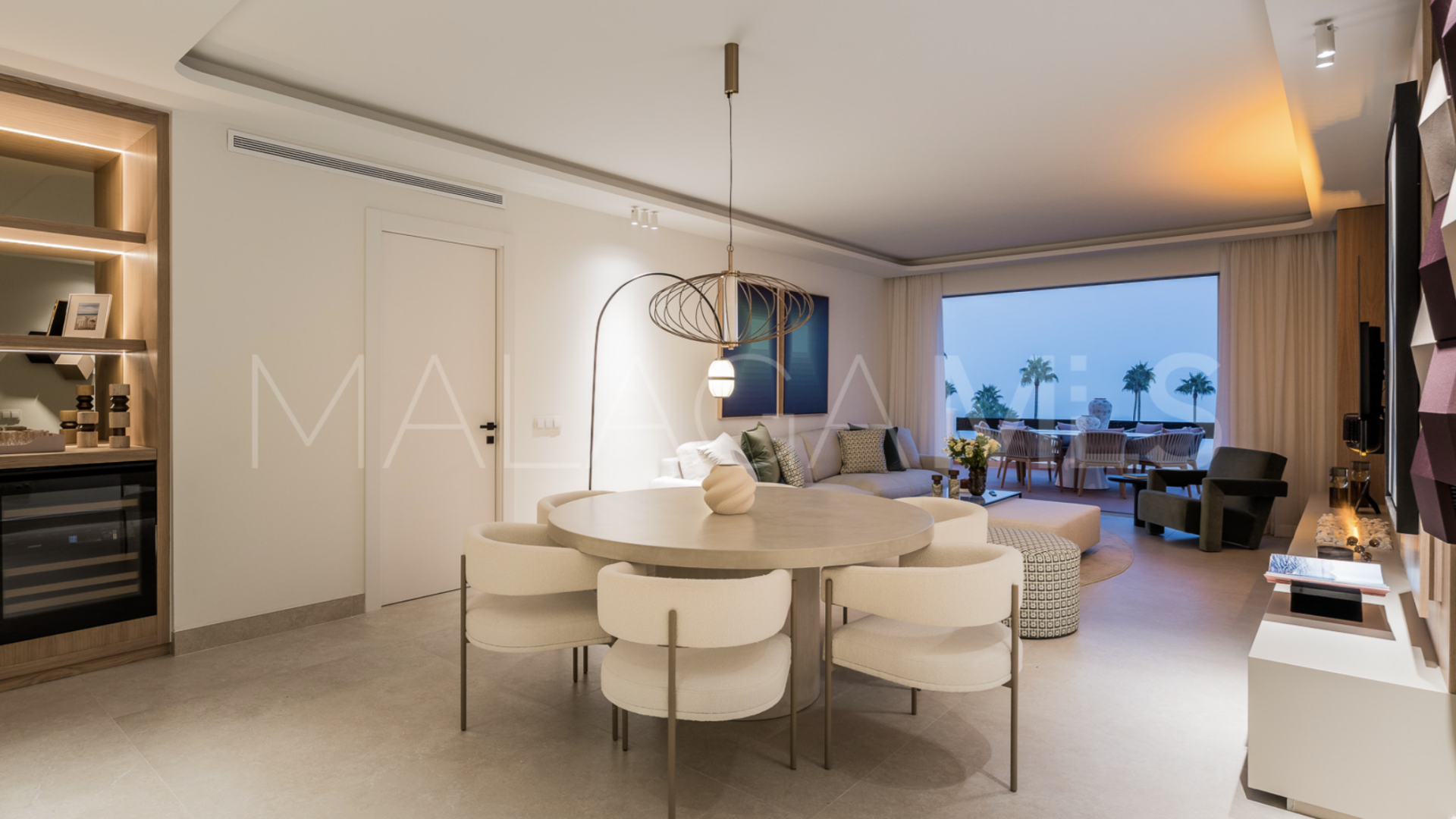 Zweistöckiges penthouse for sale in Bahía del Velerín