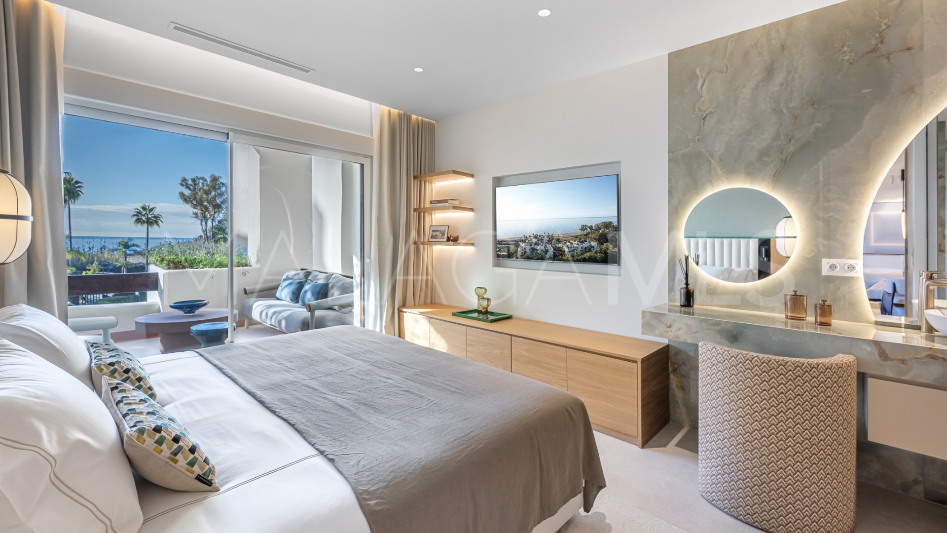 3 bedrooms apartment in Bahía del Velerín for sale