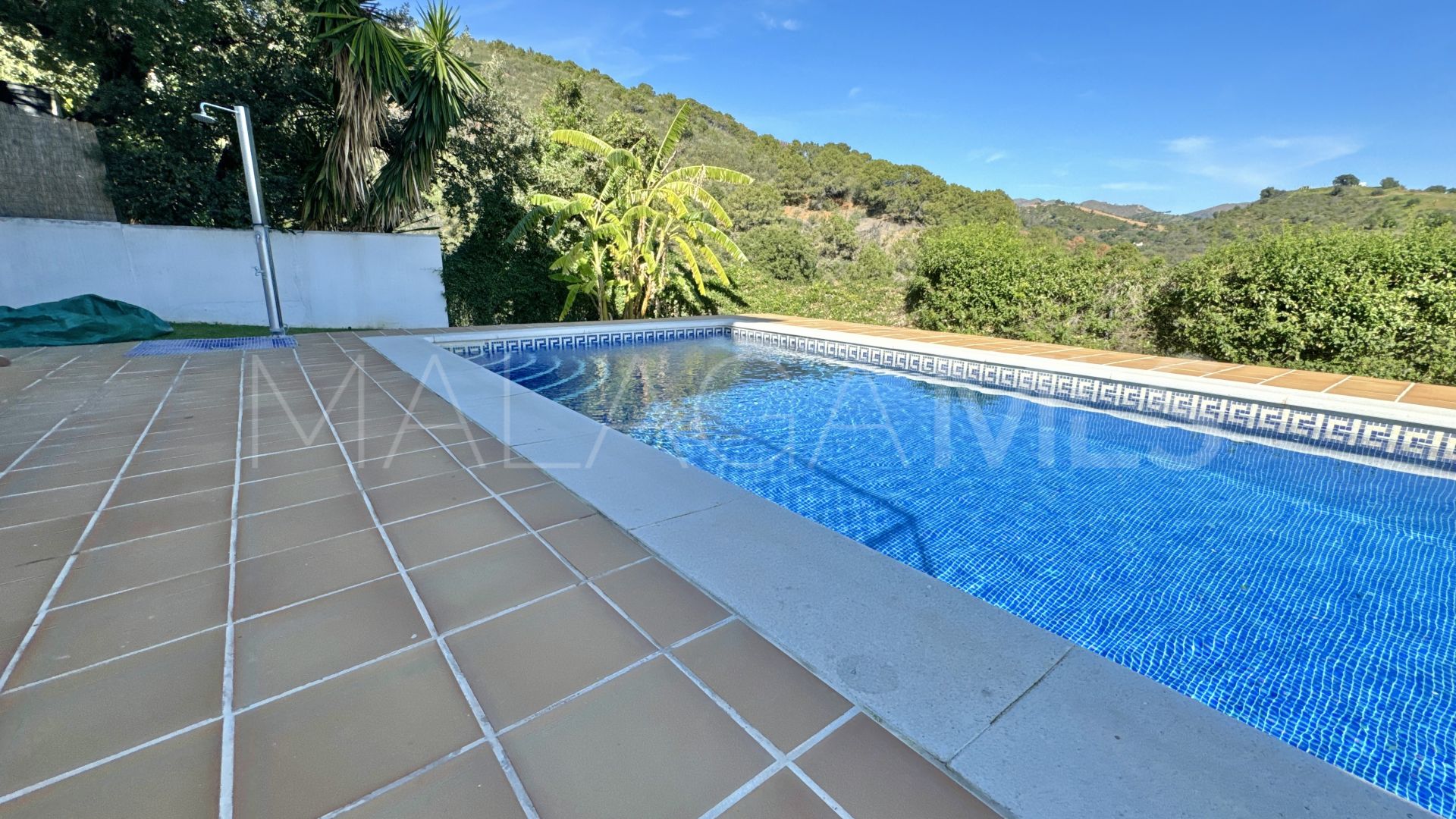 Hus i byn for sale in Altos de Estepona