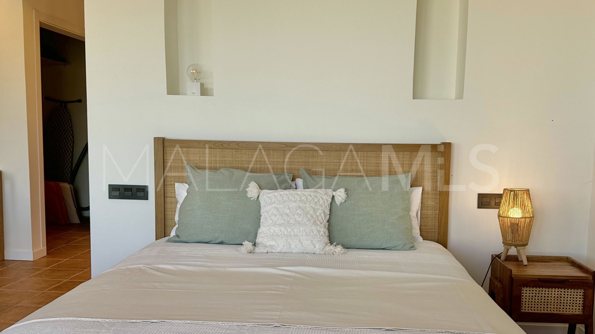 Hus i byn for sale in Altos de Estepona