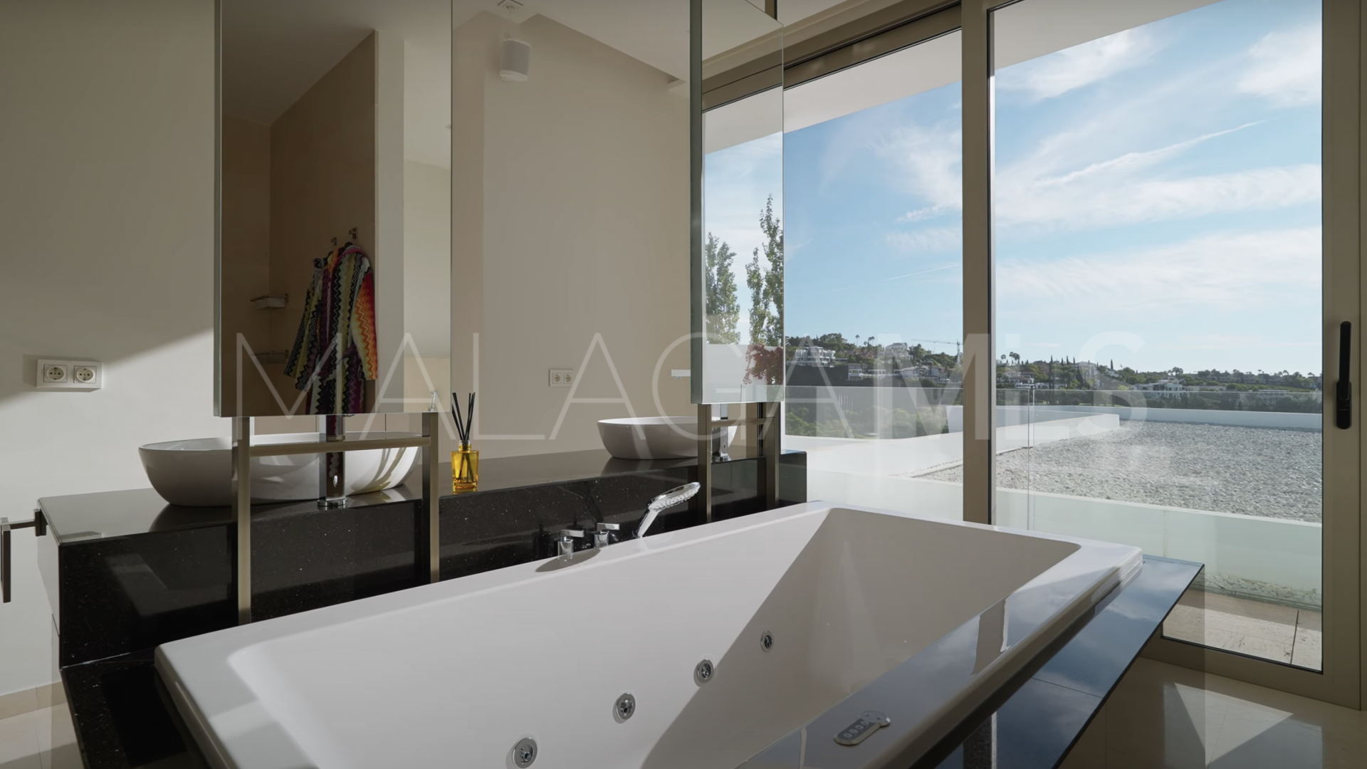 Los Flamingos, villa de 6 bedrooms for sale