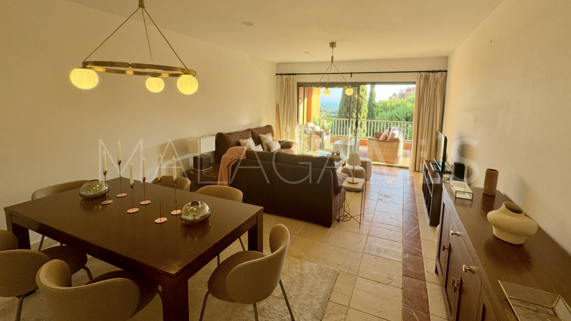 Lägenhet for sale in Royal Flamingos