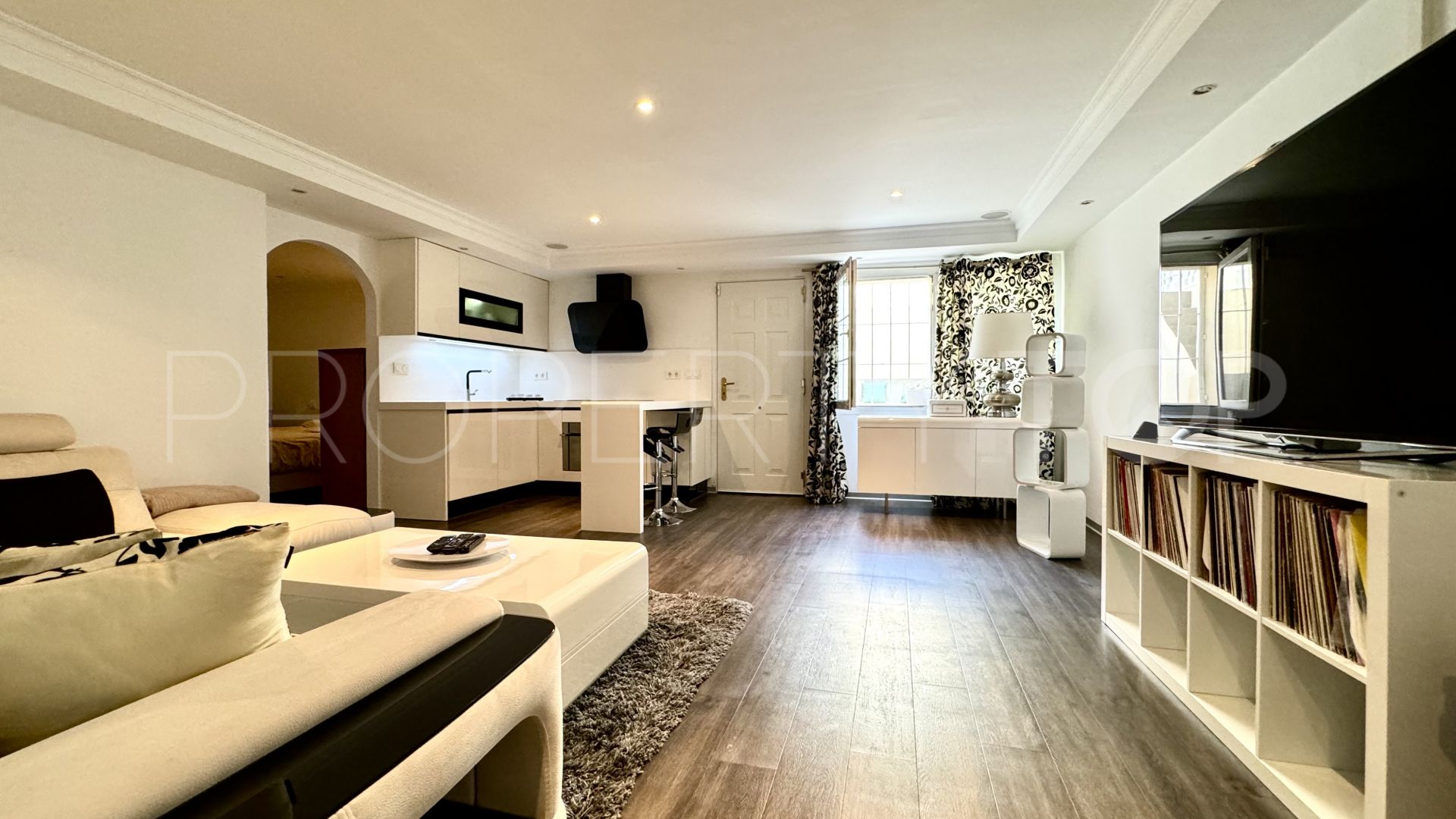 5 bedrooms villa in Riviera del Sol for sale