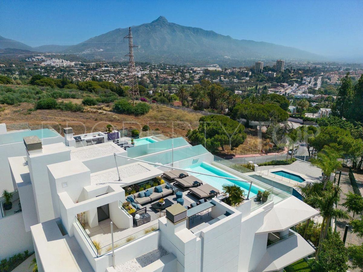 Nueva Andalucia, villa en venta con 4 dormitorios