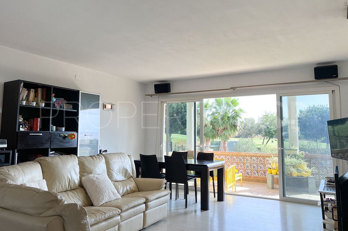 Villa en venta en Estepona