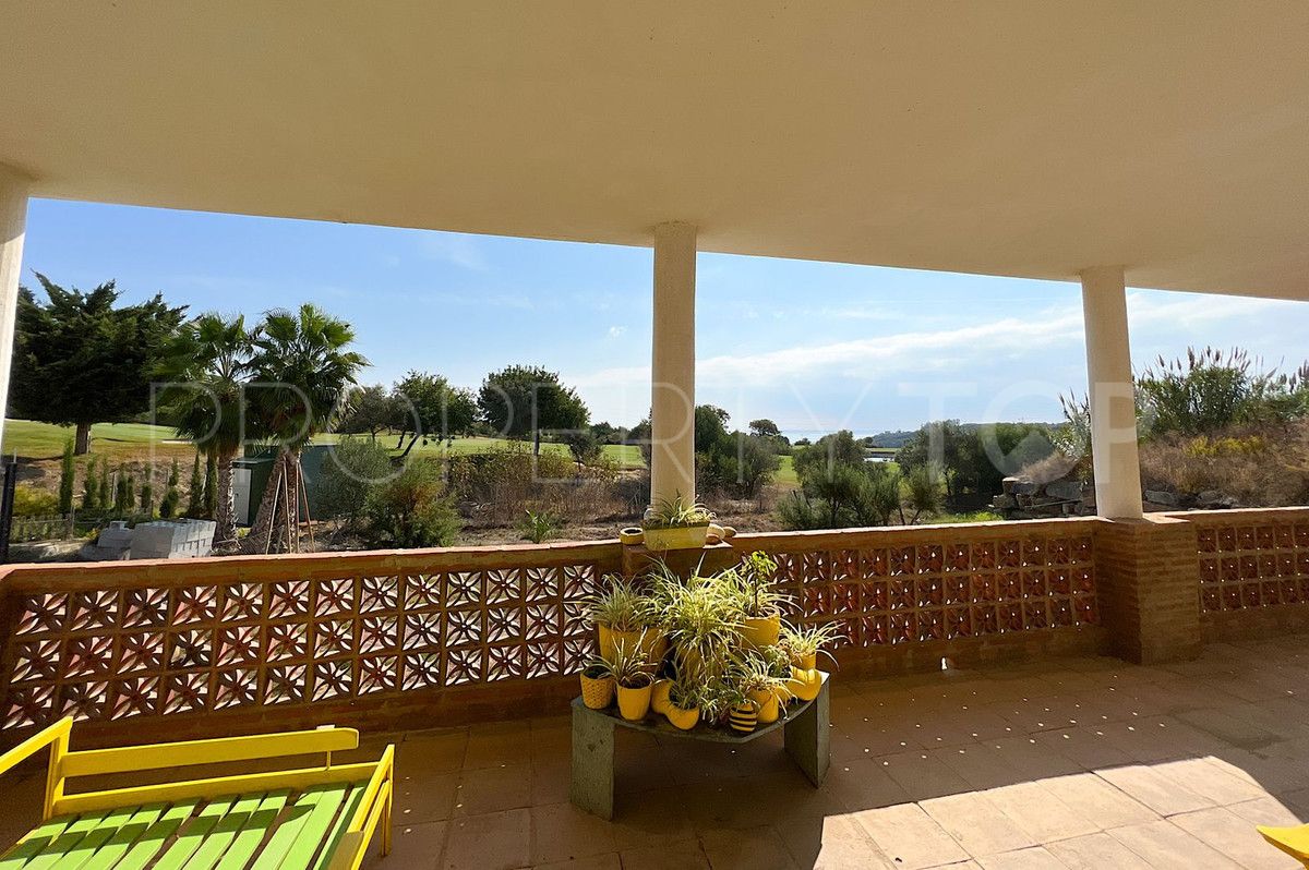 Villa en venta en Estepona