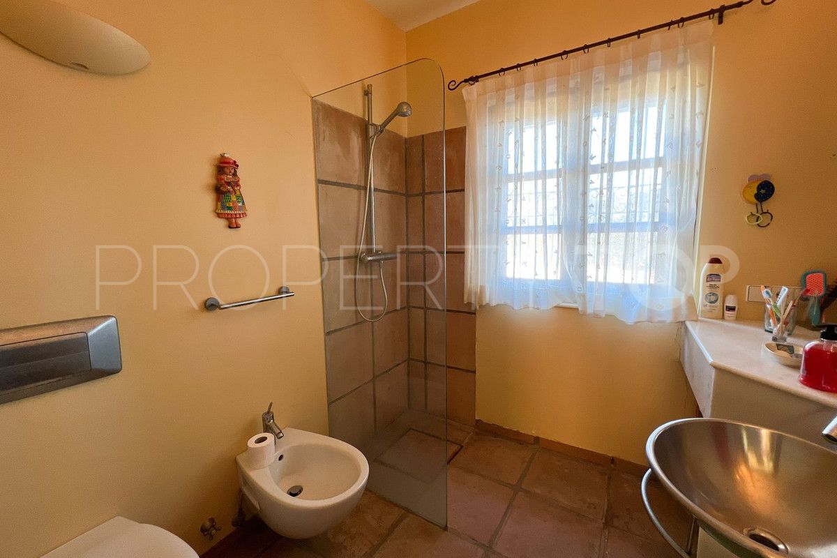 Estepona, villa en venta