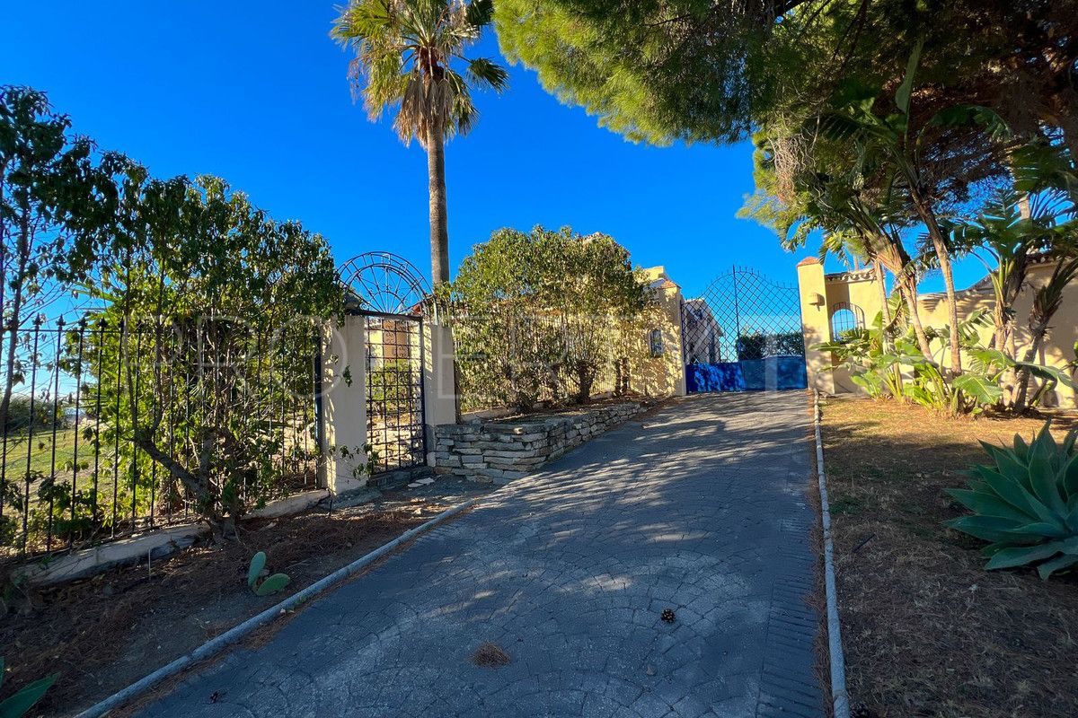 Estepona, villa en venta