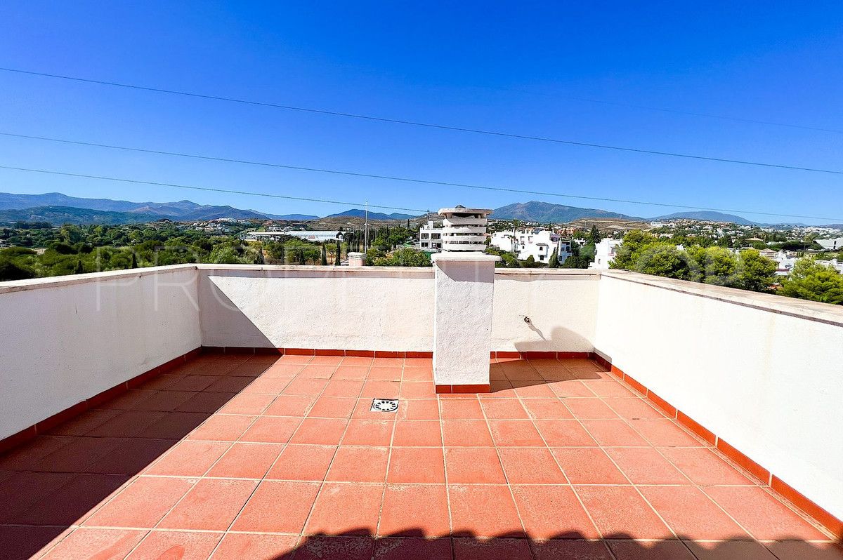 Town house for sale in Estepona with 5 bedrooms