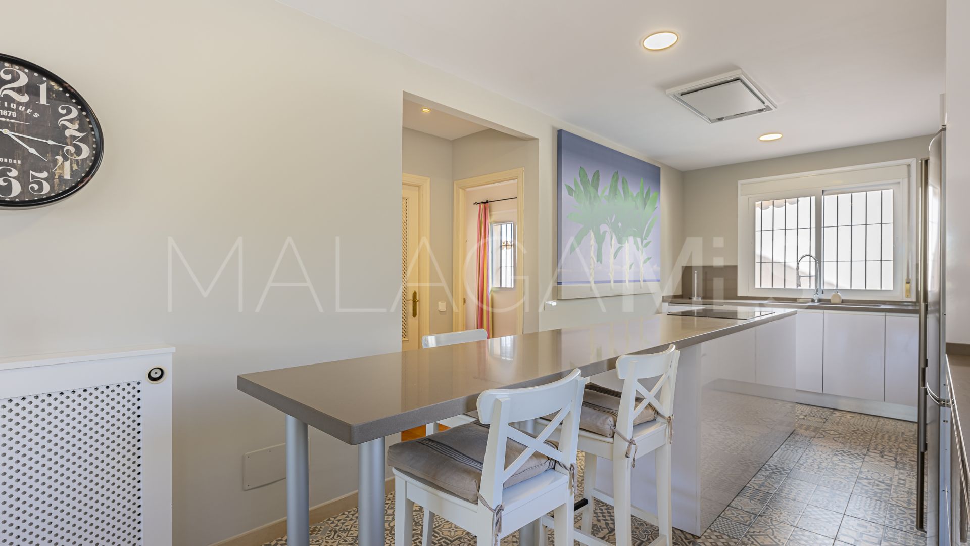 Buy villa in Costabella with 5 bedrooms
