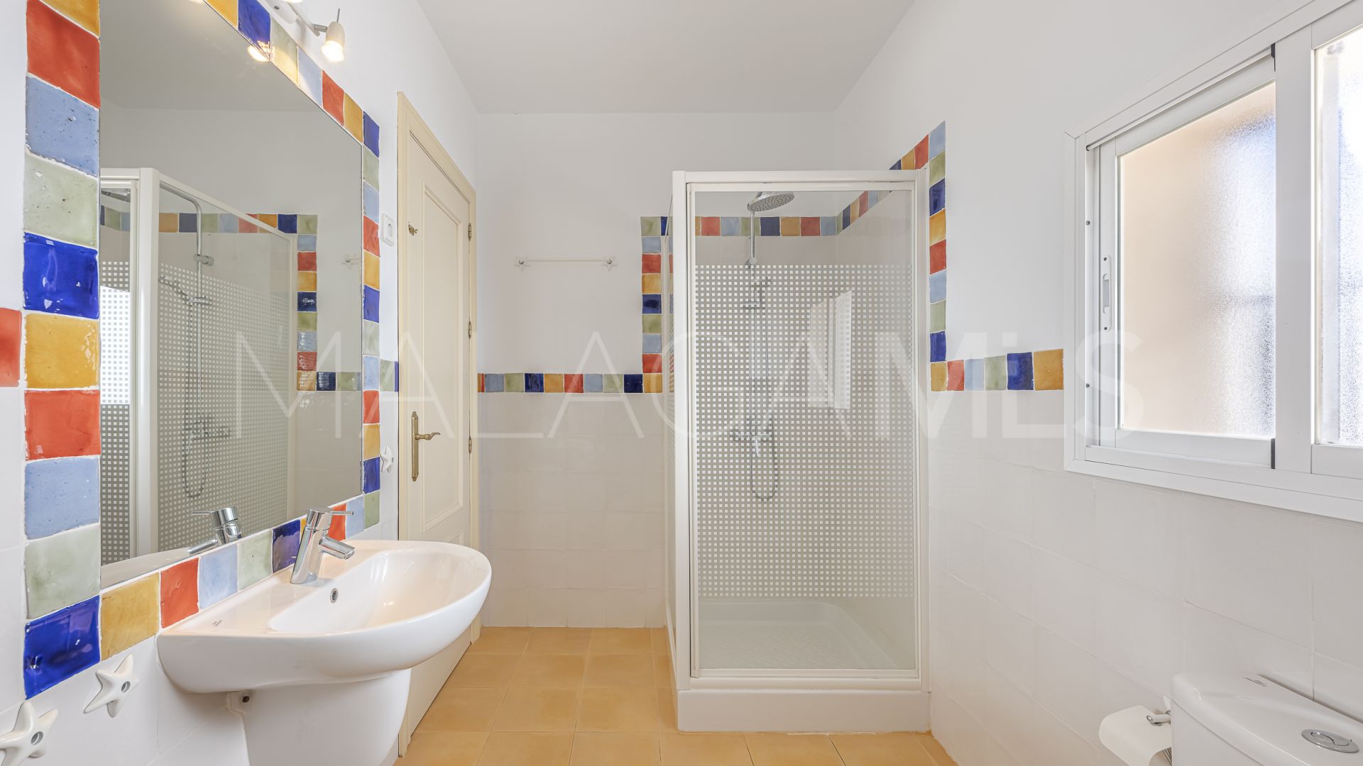 Buy villa in Costabella with 5 bedrooms