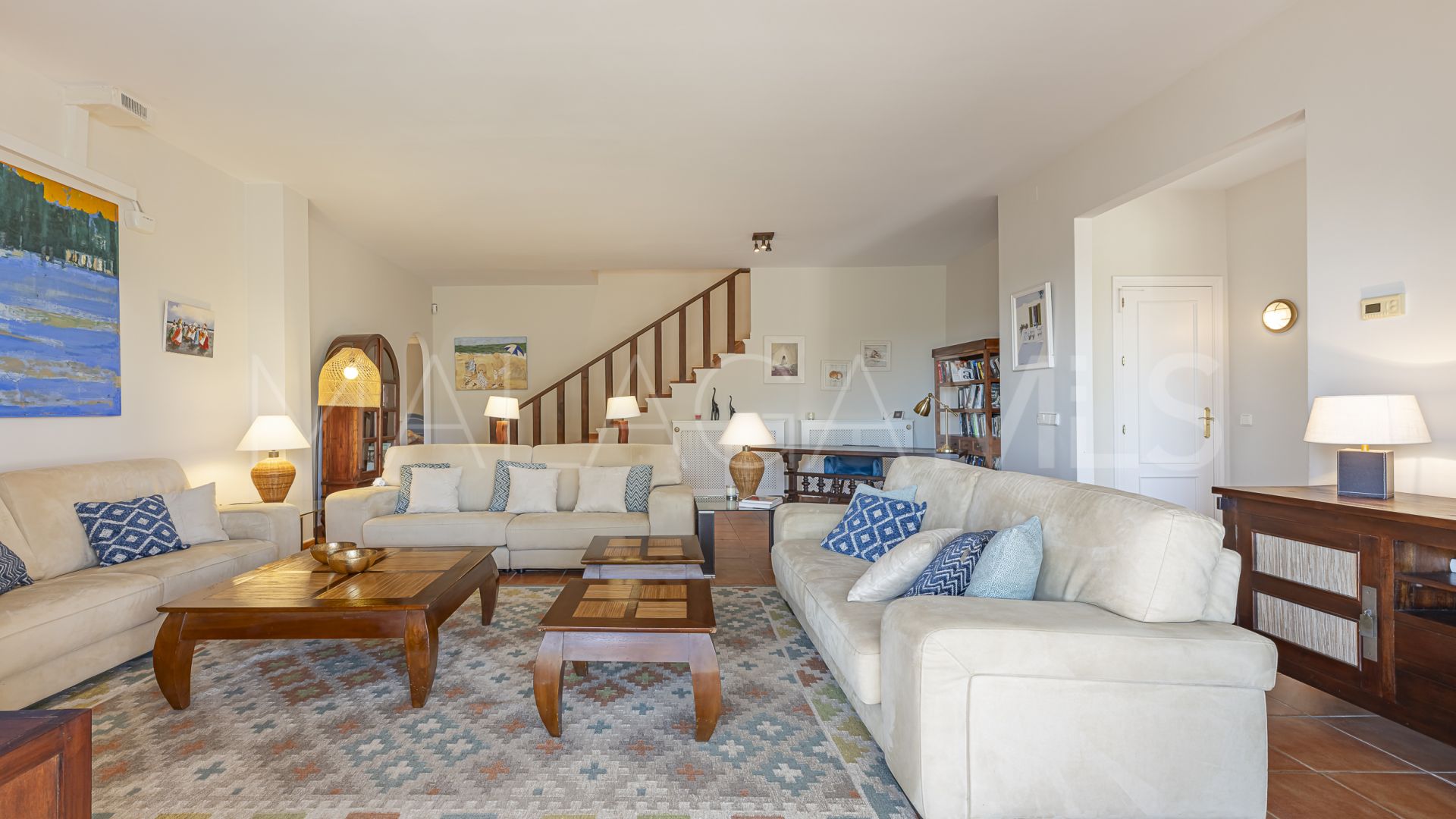 Buy villa in Costabella with 5 bedrooms